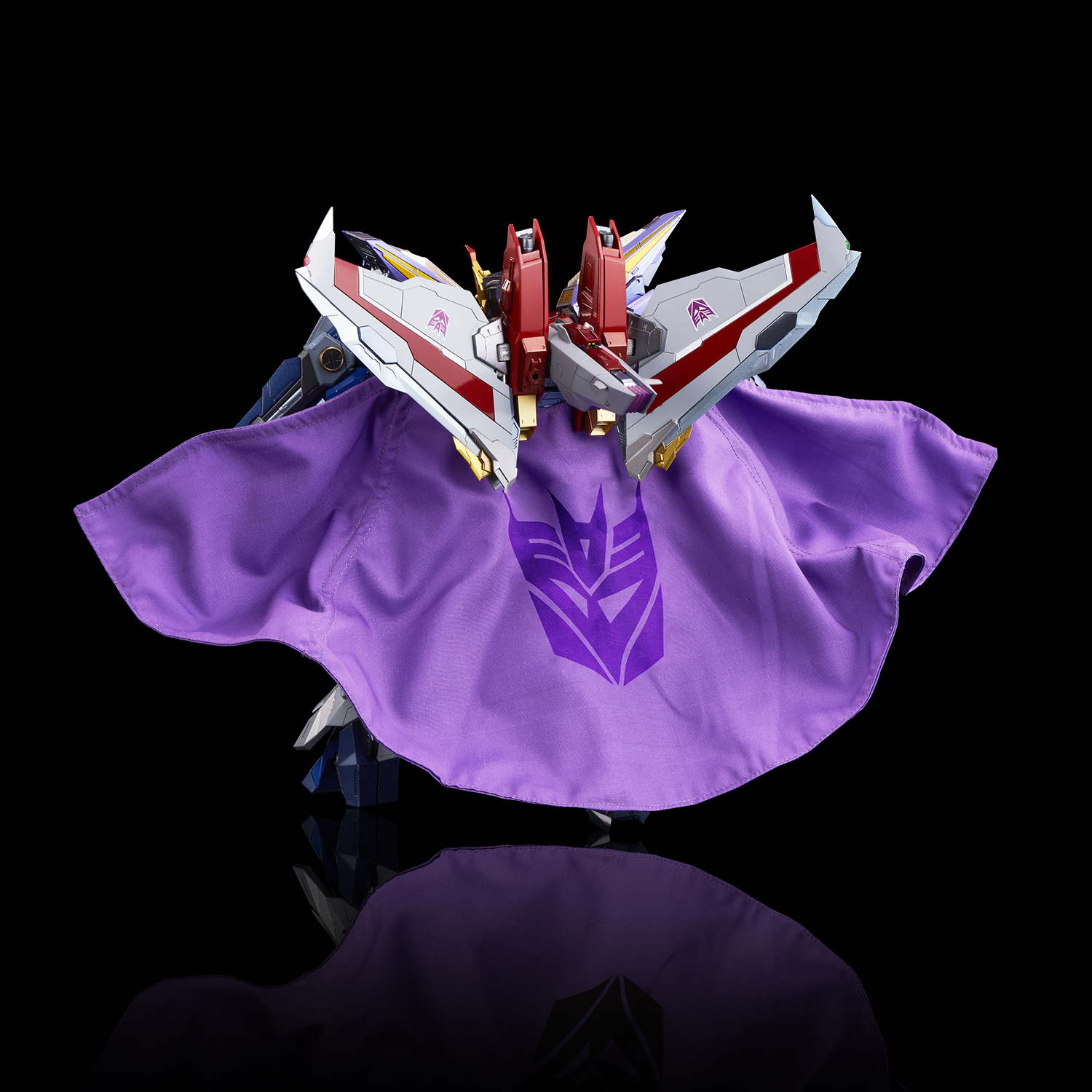 [KURO KARA KURI] Starscream